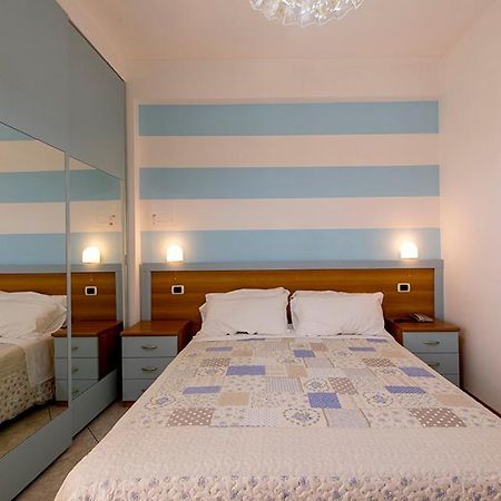 Hotel Le Soleil San Benedetto del Tronto Buitenkant foto